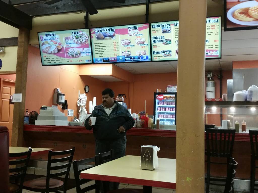 La Guadalupana Meat Market | restaurant | 902 S Hampton Rd, Dallas, TX 75208, USA | 2149466283 OR +1 214-946-6283