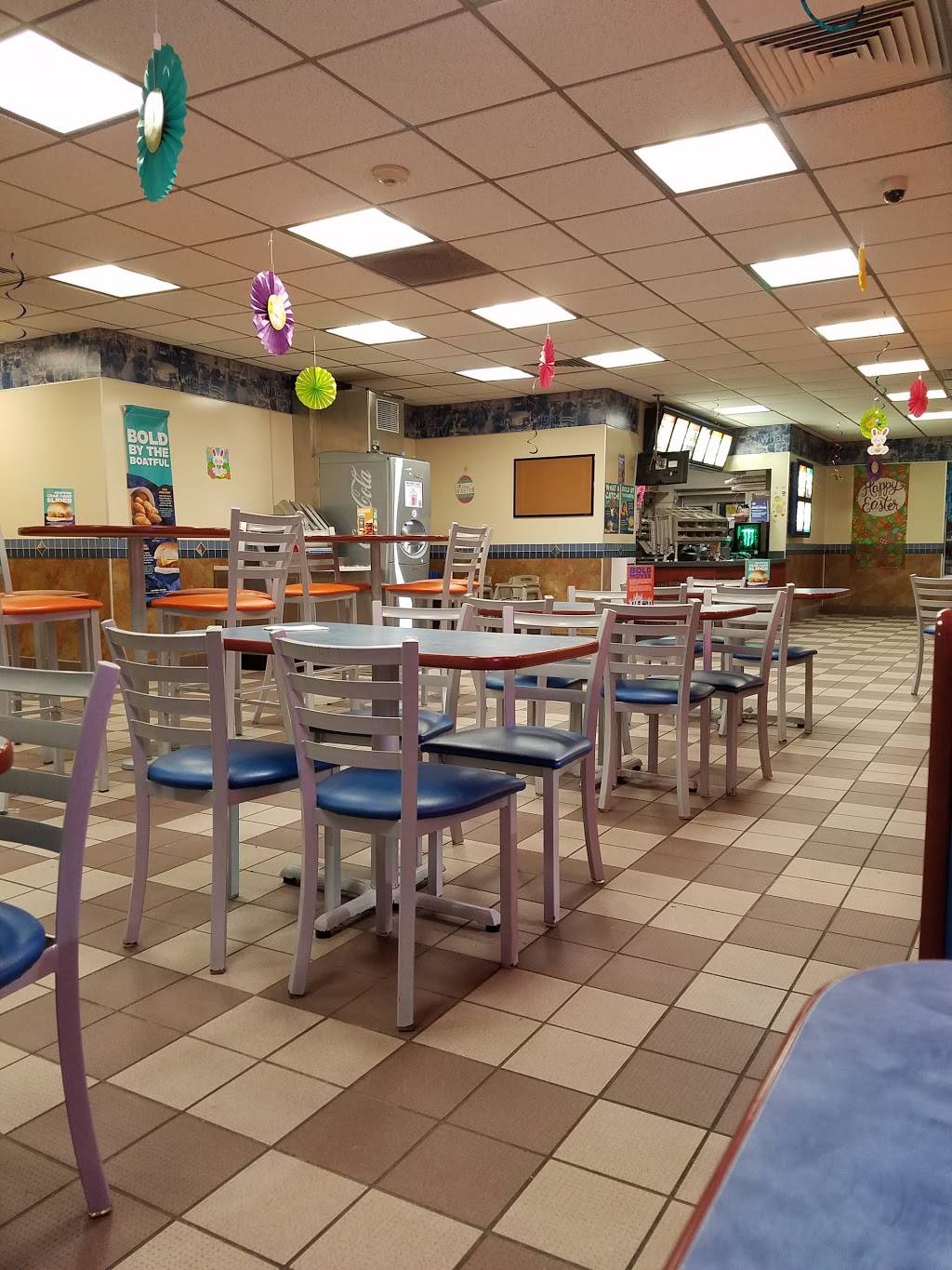 White Castle | restaurant | 15801 Harlem Ave, Orland Park, IL 60462, USA | 7085323846 OR +1 708-532-3846