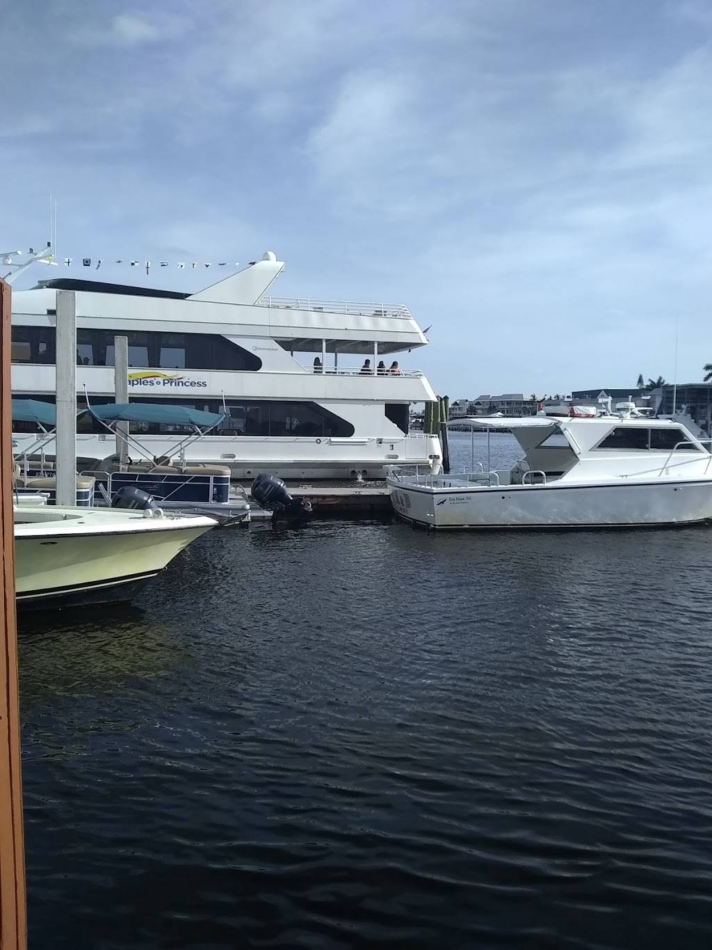 Naples Princess | restaurant | 550 Port O Call Way, Naples, FL 34102, USA | 2396492275 OR +1 239-649-2275