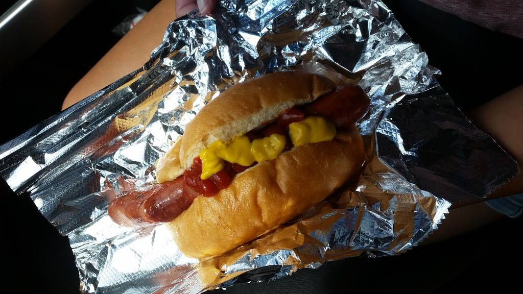 TJs Dawg House | meal takeaway | 501 S Plano Rd, Richardson, TX 75081, USA | 8027771541 OR +1 802-777-1541