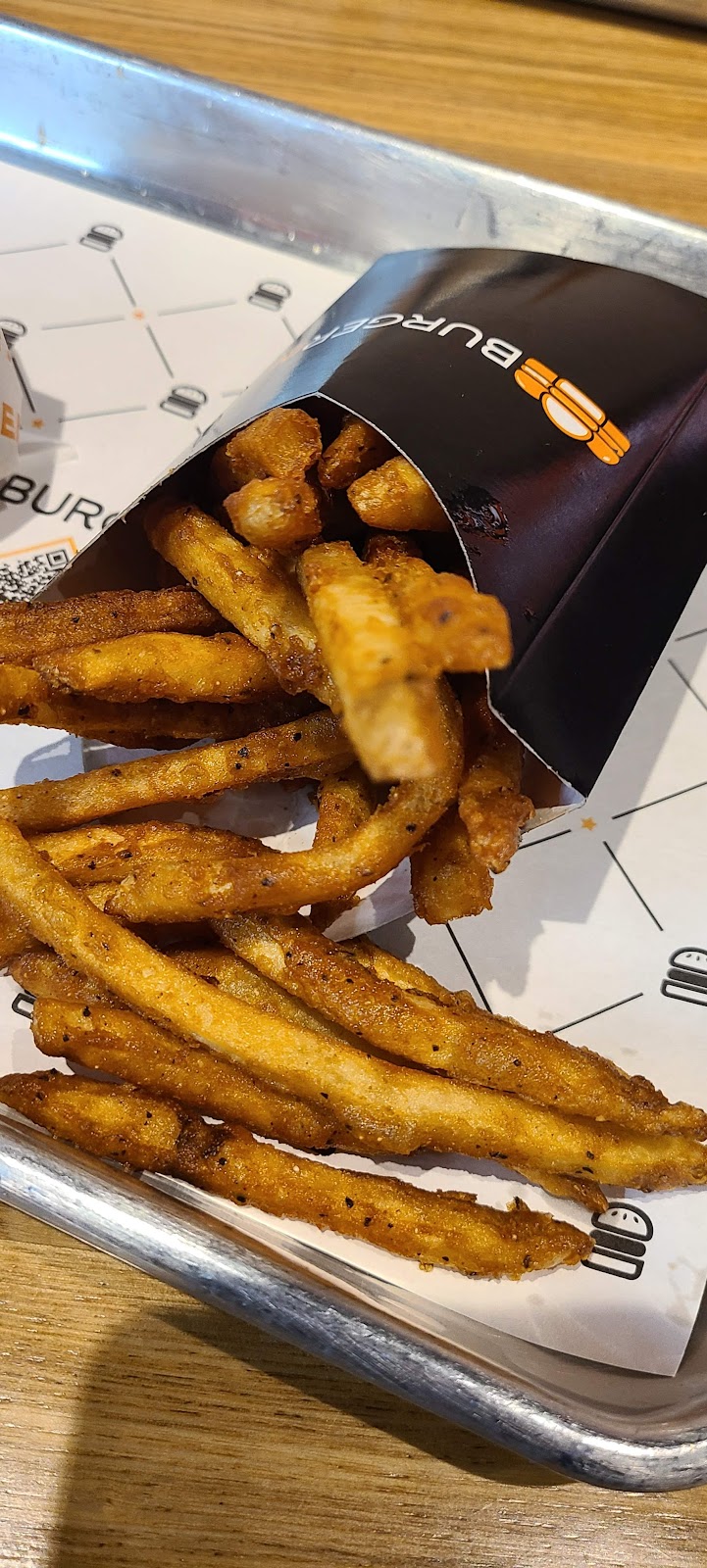 Burger Bash | restaurant | 601 6th Ave, New York, NY 10011, USA | 6466923135 OR +1 646-692-3135