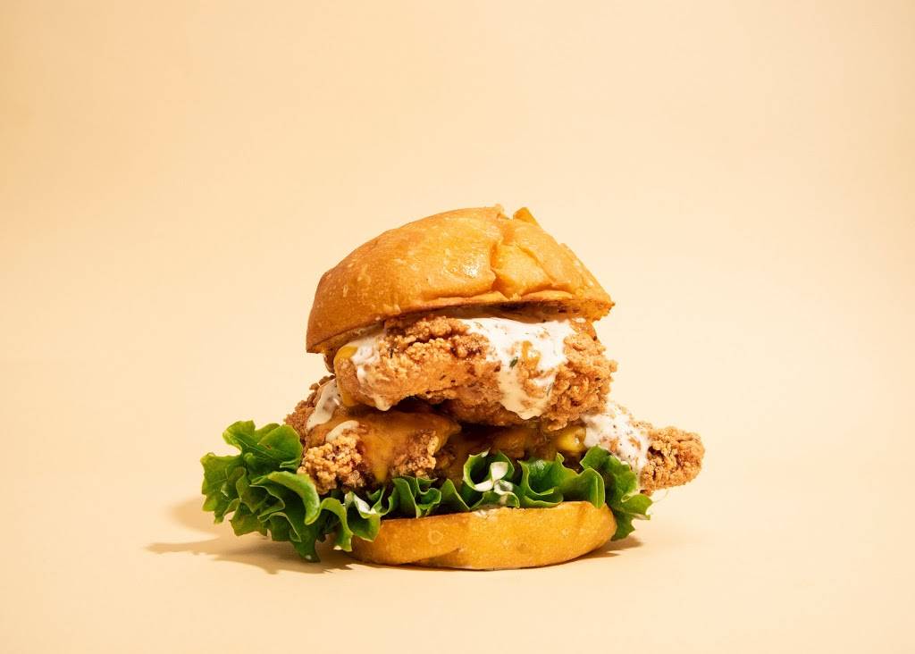 KQ Burger | restaurant | 3401 Walnut St, Philadelphia, PA 19104, USA | 2154224610 OR +1 215-422-4610