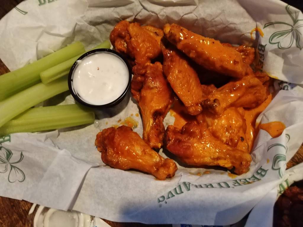 Beef O Bradys | cafe | 210 S Kings Ave, Brandon, FL 33511, USA | 8136813428 OR +1 813-681-3428