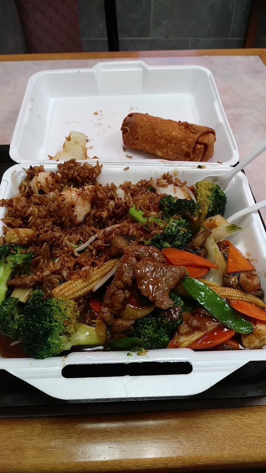 Empire | restaurant | 26040 Crocker Blvd, Harrison Charter Township, MI 48045, USA | 5864698889 OR +1 586-469-8889