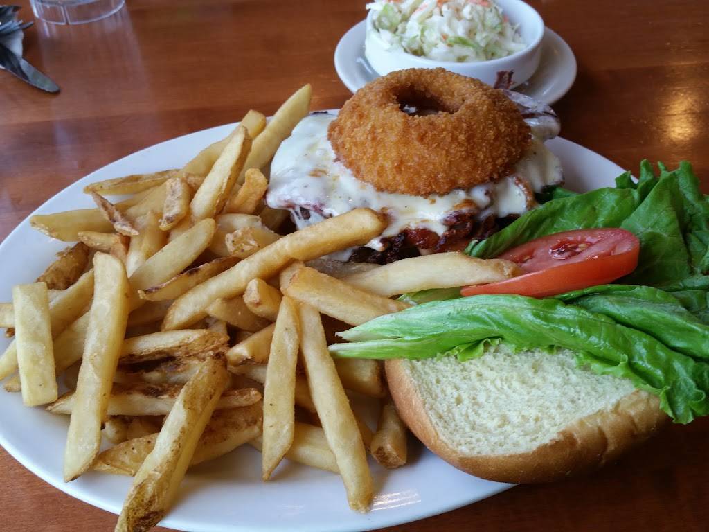 American Table Restaurant | restaurant | 3575 Lake City Hwy, Warsaw, IN 46580, USA | 5742678171 OR +1 574-267-8171