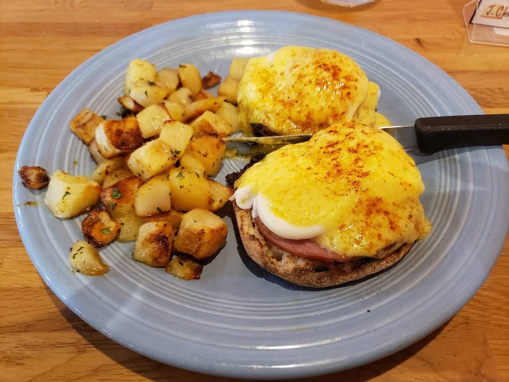 J.Christophers | restaurant | 2700 Town Center Dr, Kennesaw, GA 30144, USA | 6782132400 OR +1 678-213-2400