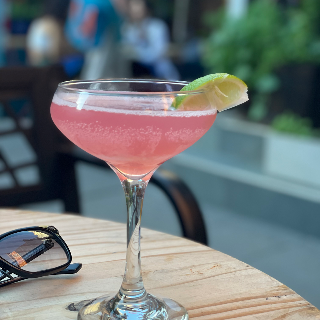 North Fork | restaurant | 122 Christopher St, New York, NY 10014, USA | 2125375847 OR +1 212-537-5847