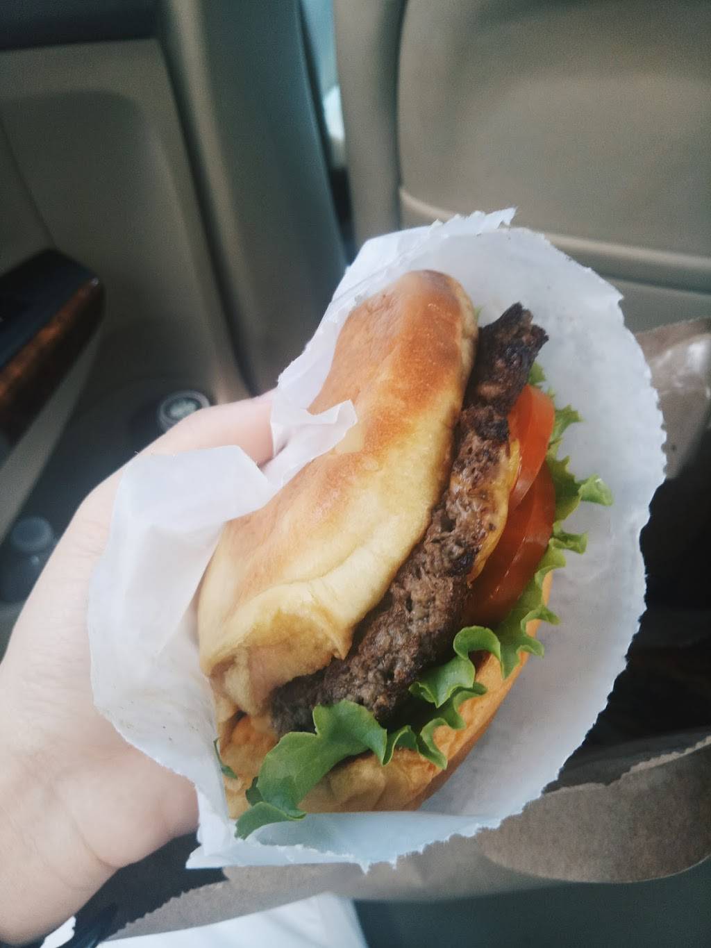 Shake Shack | restaurant | 11228 Domain Dr, Austin, TX 78759, USA | 5127170422 OR +1 512-717-0422