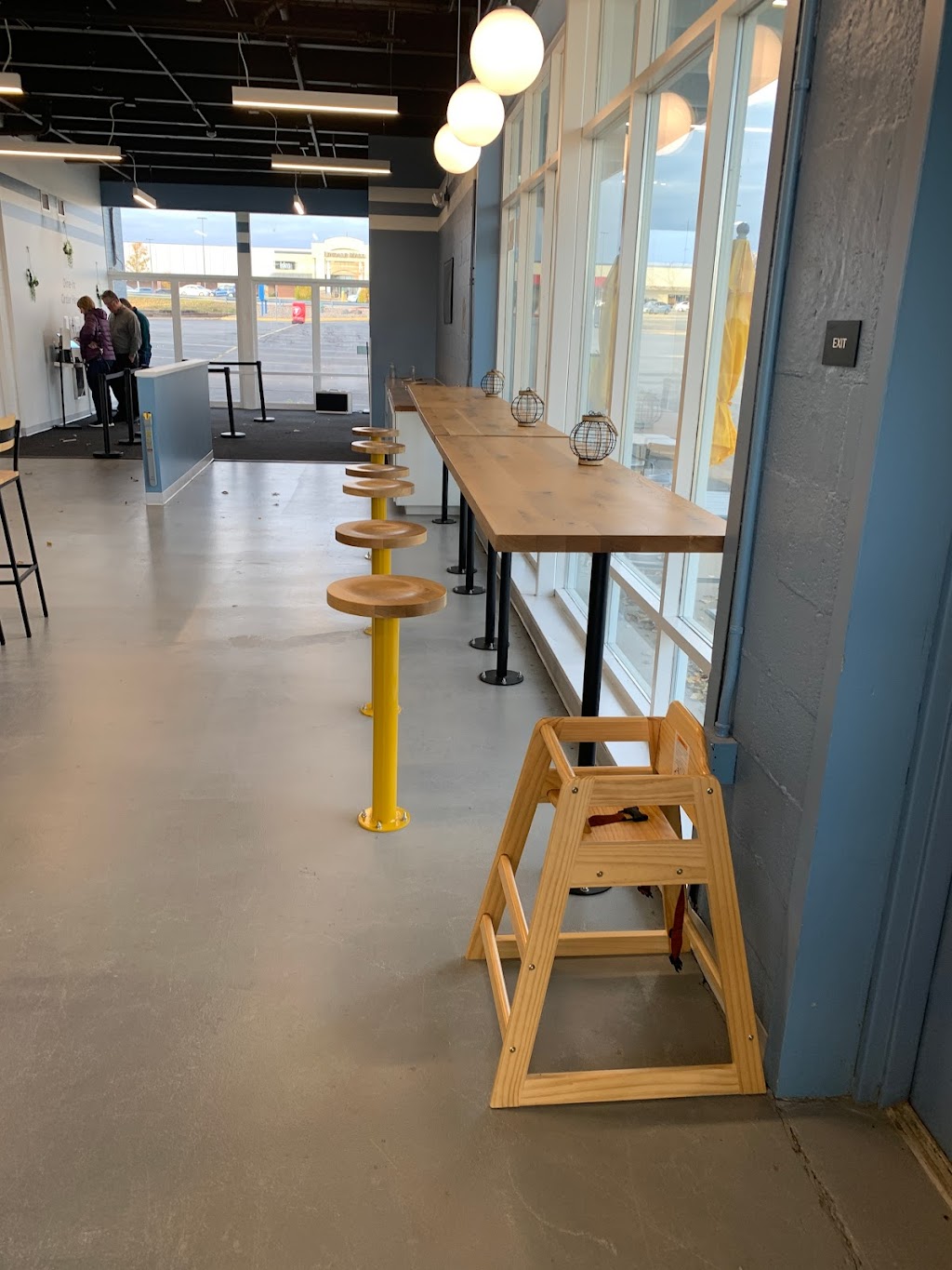 Rapid Foods | restaurant | 4444 1st Ave NE #3001, Cedar Rapids, IA 52402, USA | 3194129172 OR +1 319-412-9172