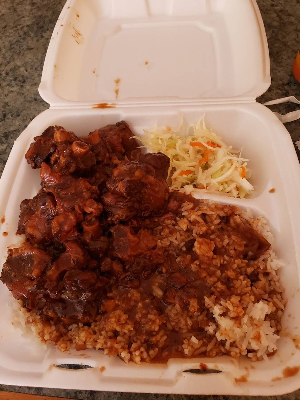 Mo-Bay Jerk - A Taste Of The Caribbean | restaurant | 173 Main St E, Milton, ON L9T 1N7, Canada | 9056360505 OR +1 905-636-0505