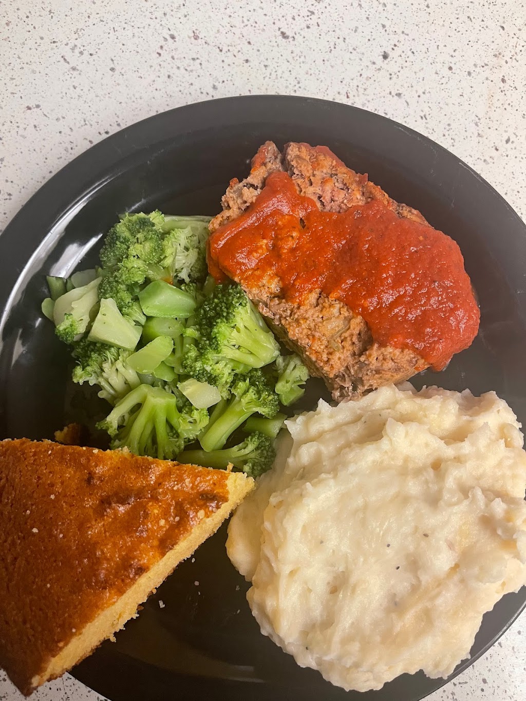 Gregs Soul Kitchen | restaurant | 7600 Ambergate Pl, Riverside, CA 92504, USA | 9515192416 OR +1 951-519-2416