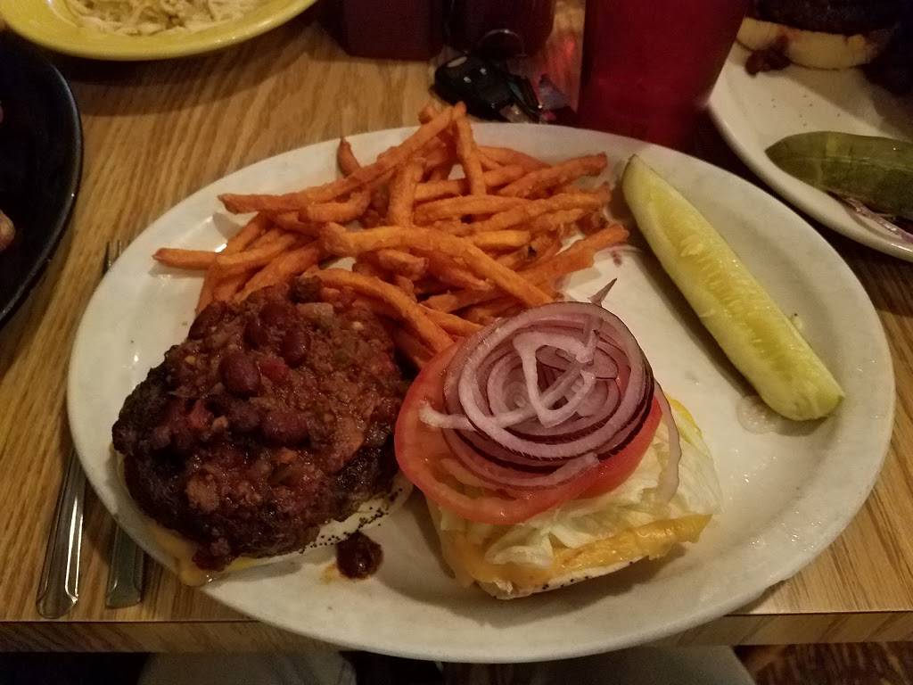 Kevins Sports Pub & Restaurant | restaurant | 27 Main St, North Bennington, VT 05257, USA | 8024420122 OR +1 802-442-0122