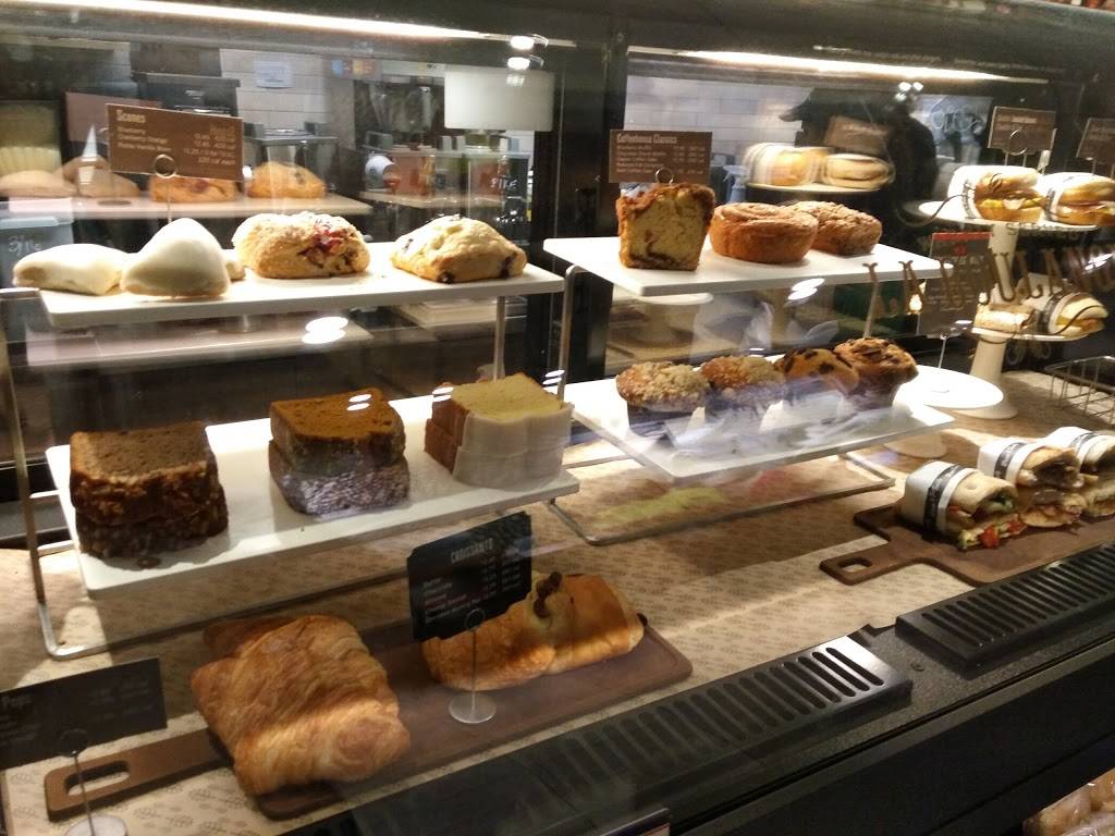 Starbucks | cafe | 21504 Victory Blvd, Woodland Hills, CA 91367, USA | 8188849418 OR +1 818-884-9418