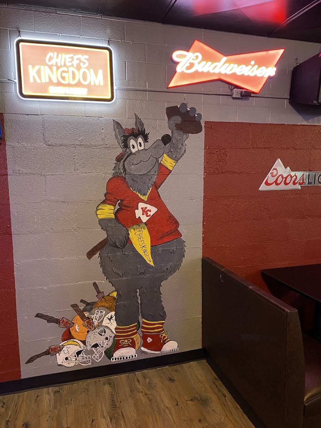 Abigails Oakland Grill and Bar | restaurant | 1909 NE Seward Ave, Topeka, KS 66616, USA | 7854081377 OR +1 785-408-1377