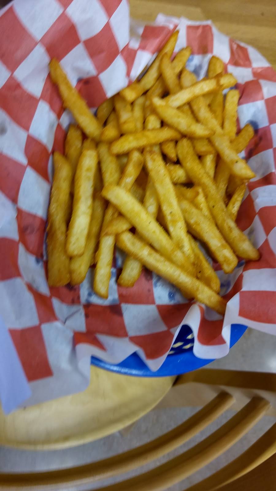 T J Reeds Better Burgers and Shakes | restaurant | 614 Farm to Market 517 Rd W, Dickinson, TX 77539, USA | 8327381140 OR +1 832-738-1140