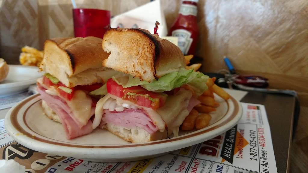 Abis Diner | restaurant | 10514 Racetrack Rd, Berlin, MD 21811, USA | 4109732139 OR +1 410-973-2139