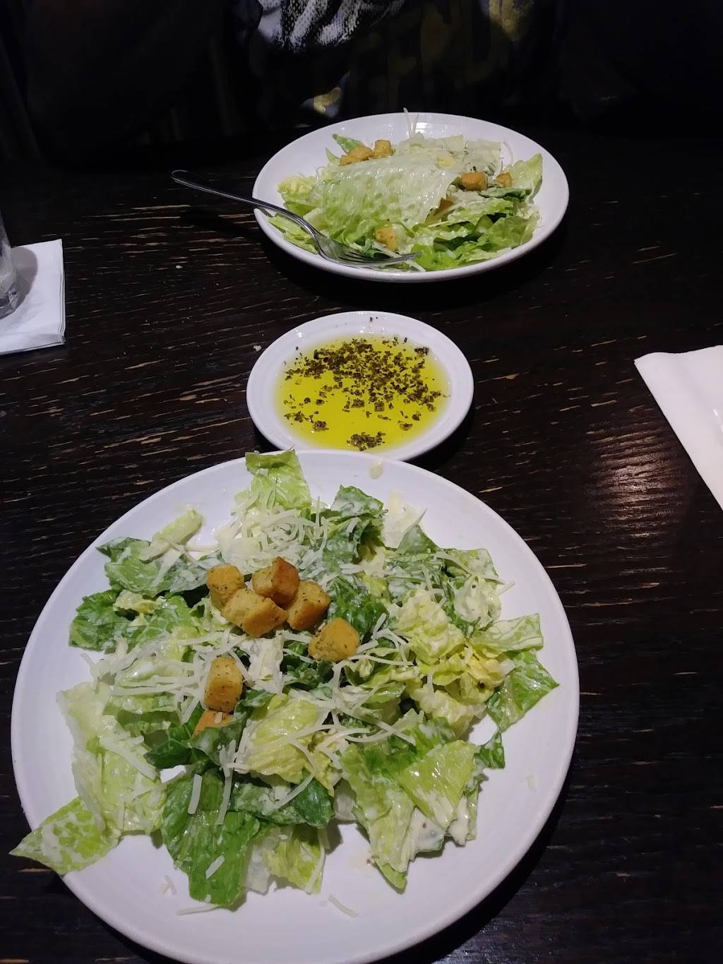 Carrabbas Italian Grill | restaurant | 2370 SW College Rd, Ocala, FL 34471, USA | 3528670240 OR +1 352-867-0240