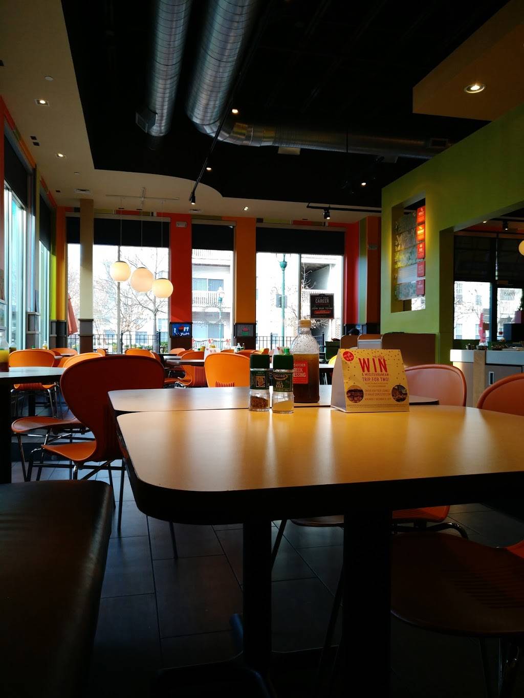 Zoës Kitchen | restaurant | 19865 Century Blvd, Germantown, MD 20874, USA | 3015159533 OR +1 301-515-9533