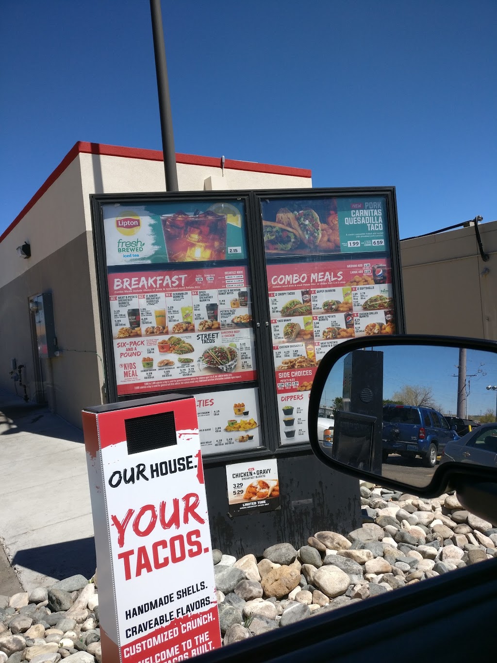 Taco Johns | restaurant | 3533 W Yellowstone Hwy, Mills, WY 82604, USA | 3072358102 OR +1 307-235-8102