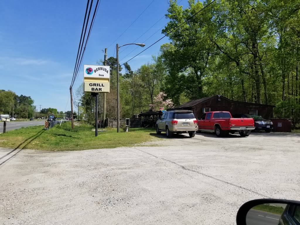 Bermuda Inn | restaurant | 103 E Hundred Rd, Chester, VA 23836, USA | 8045305454 OR +1 804-530-5454