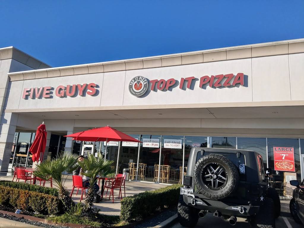 Top It Pizza | restaurant | 11700 Westheimer Rd E, Houston, TX 77077, USA | 2817529720 OR +1 281-752-9720