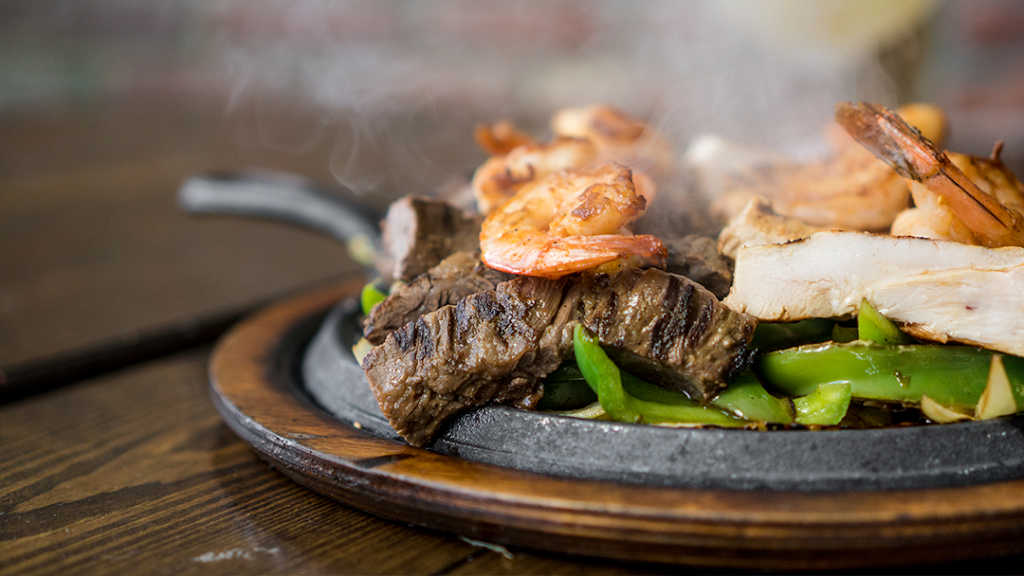 Saritas Grill & Cantina | restaurant | 18780 LA-22, Maurepas, LA 70449, USA | 2256989318 OR +1 225-698-9318