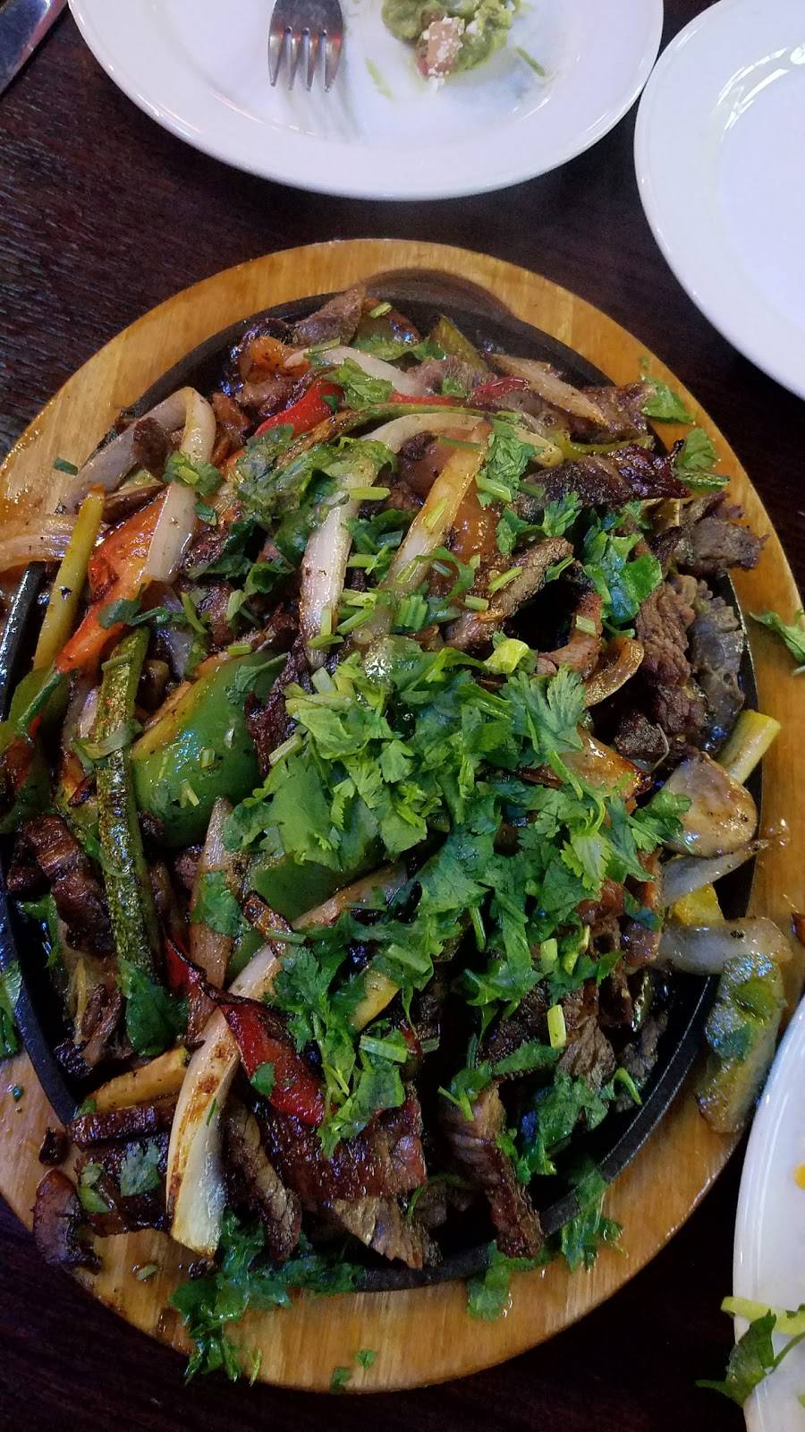 Flores Mexican Restaurant | restaurant | 4625 W William Cannon Dr, Austin, TX 78749, USA | 5128924845 OR +1 512-892-4845