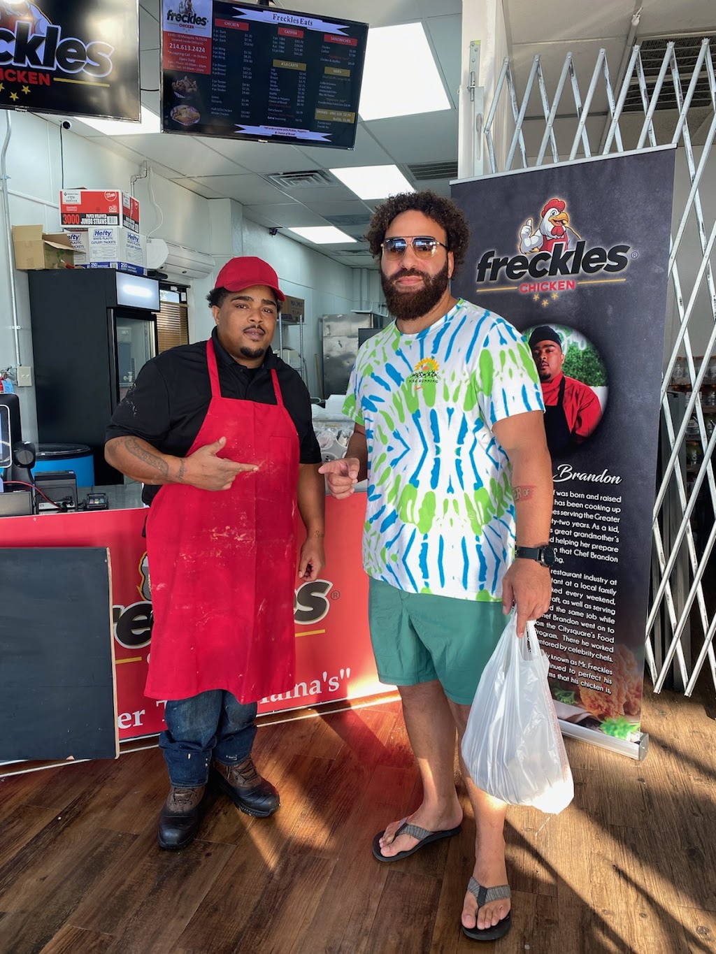 Freckle’s Chicken | restaurant | 1140 I-30, Mesquite, TX 75150, USA | 2146132424 OR +1 214-613-2424