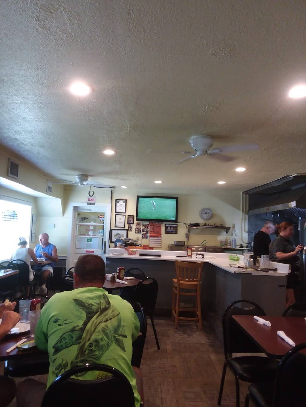 The Starting Gate Restaurant | restaurant | 10605 W Yulee Dr, Homosassa, FL 34448, USA | 3525032076 OR +1 352-503-2076