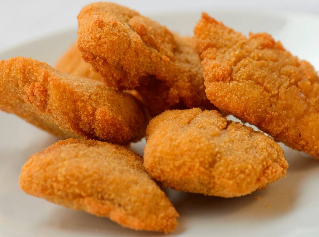 Lawrences Fish and Shrimp | meal takeaway | 2120 S Canal St, Chicago, IL 60616, USA | 3122252113 OR +1 312-225-2113