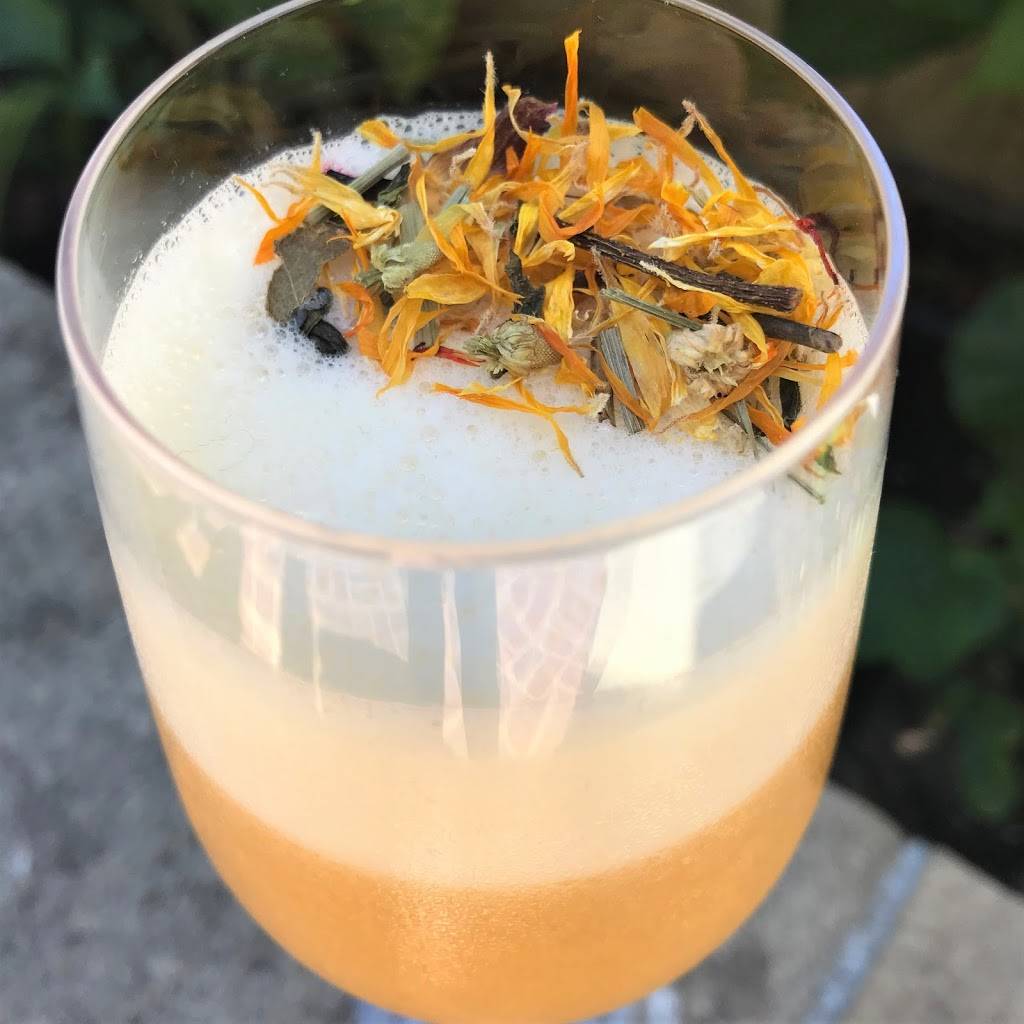 Convivo Restaurant and Bar | restaurant | 3642, 901 E Cabrillo Blvd, Santa Barbara, CA 93103, USA | 8058456789 OR +1 805-845-6789