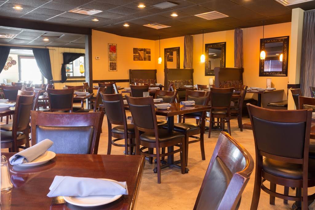 Cast Iron Steak House | restaurant | 1207 E Market St, Jeffersonville, IN 47130, USA | 8125902298 OR +1 812-590-2298