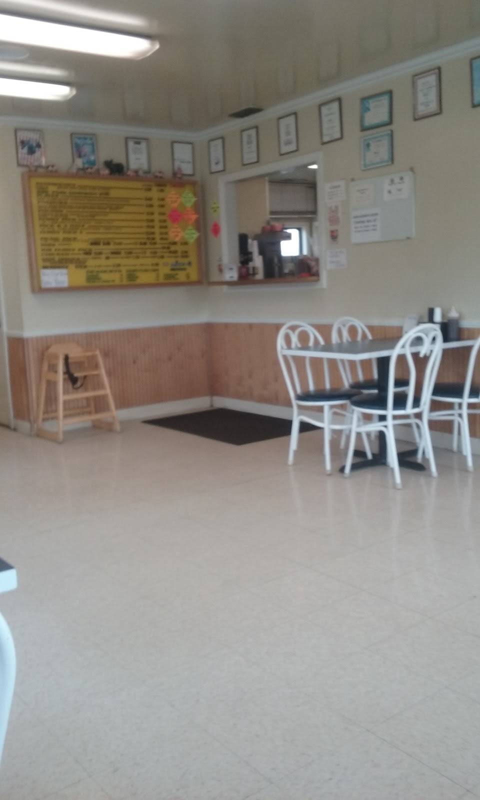 Whitts Barbecue | restaurant | 715 NW Atlantic St #3562, Tullahoma, TN 37388, USA | 9314610235 OR +1 931-461-0235