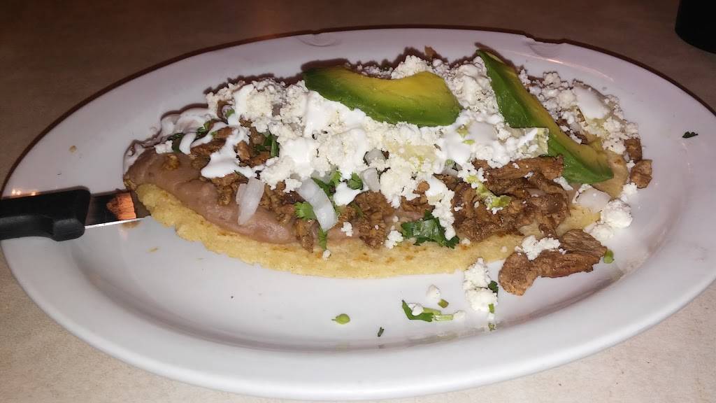 El Potosino Restaurant | restaurant | 1105 Bandera Rd, San Antonio, TX 78228, USA | 2104321324 OR +1 210-432-1324