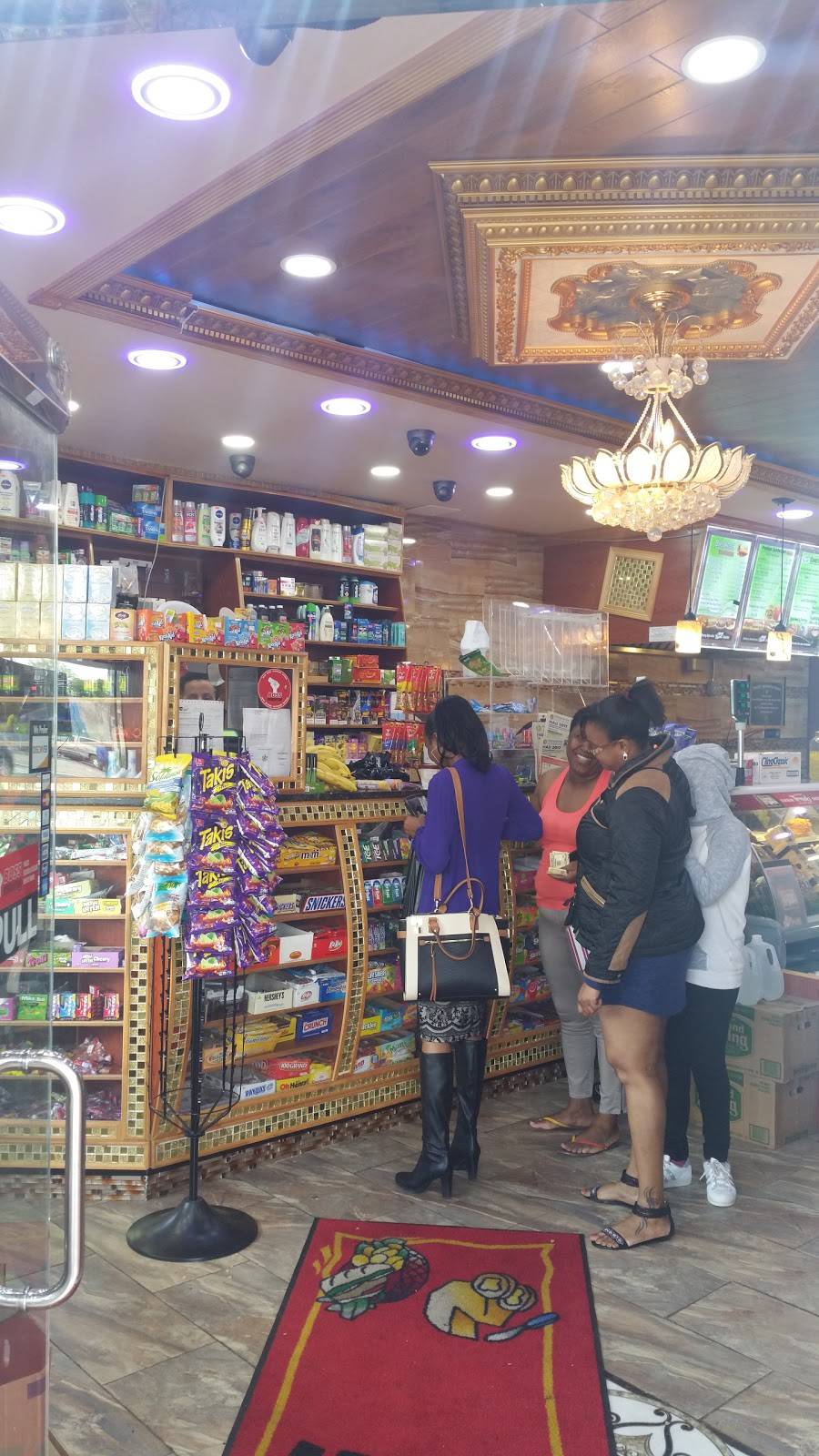 Simply Organic - Deli & Grill | restaurant | 210-25 Jamaica Ave, Queens Village, NY 11428, USA | 7186756395 OR +1 718-675-6395