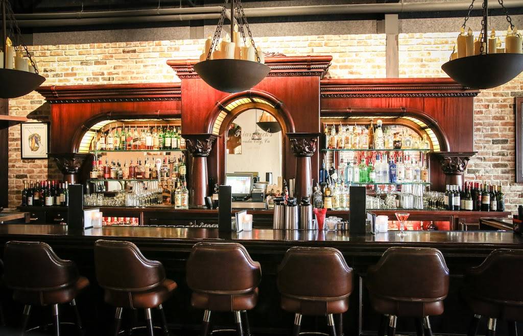 Friar Tucks Restaurant & Bar | restaurant | 111 N Pine St, Nevada City, CA 95959, USA | 5302659093 OR +1 530-265-9093