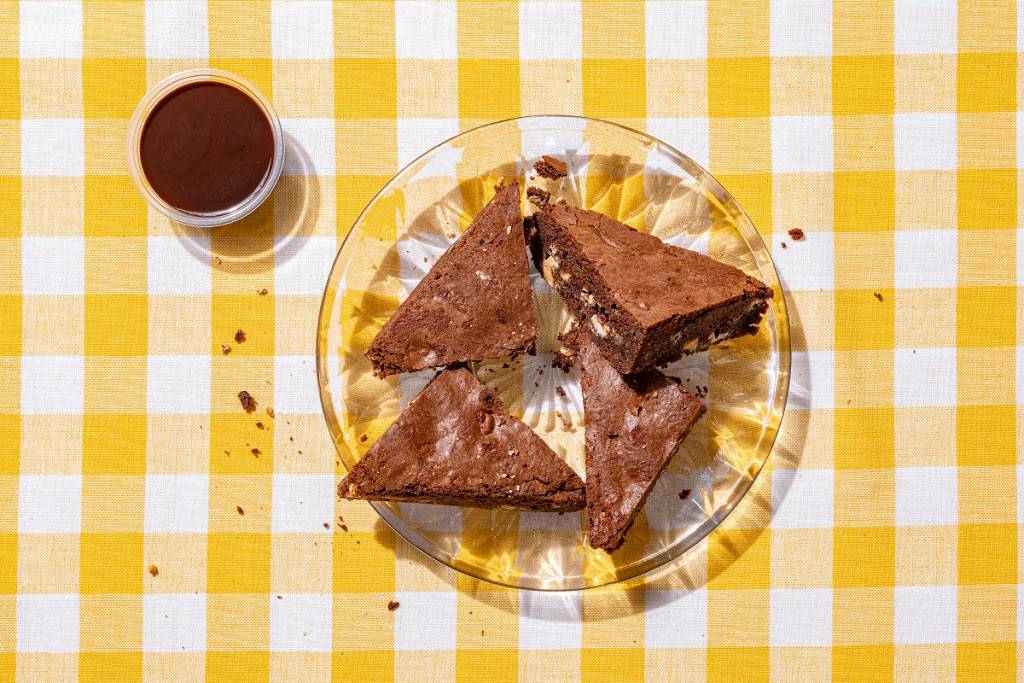 Jolenes Wings & Beer | restaurant | 241 E Interstate 20 Hwy, Arlington, TX 76018, USA | 6822767300 OR +1 682-276-7300