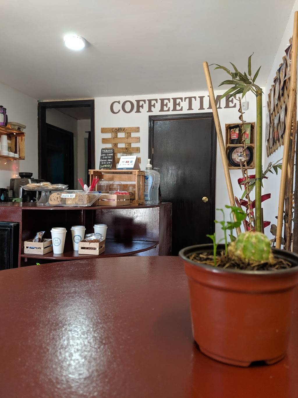 Coffeetime Café | restaurant | Calle lomas de santa Elena Lomas de Santa Anita, Lomas de Santa Anita, 21453 Tecate, B.C., Mexico | 016651272239 OR +52 665 127 2239