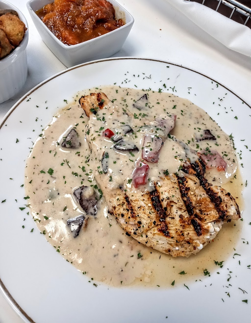 Chef Charles Bistreaux | restaurant | 5454 Bluebonnet Blvd suite a, Baton Rouge, LA 70809, USA | 2252560502 OR +1 225-256-0502