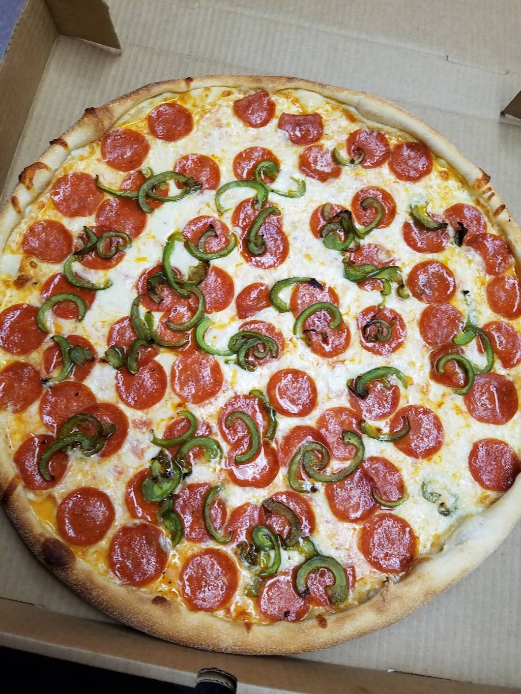 Corner Stone Pizza Cafe | restaurant | 5 Bowdoin St, Boston, MA 02124, USA | 6178250033 OR +1 617-825-0033