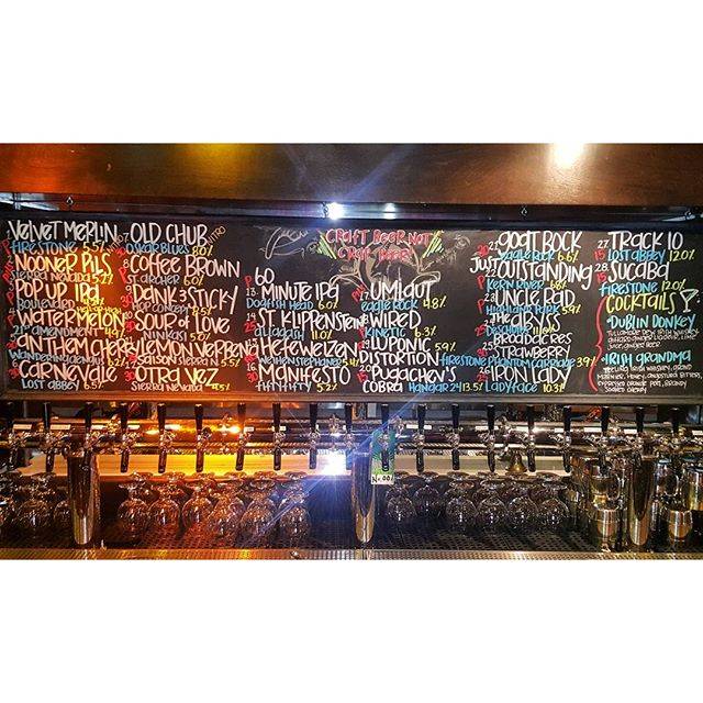 Surly Goat Encino | restaurant | 17337 Ventura Blvd #100a, Encino, CA 91316, USA | 8184538245 OR +1 818-453-8245