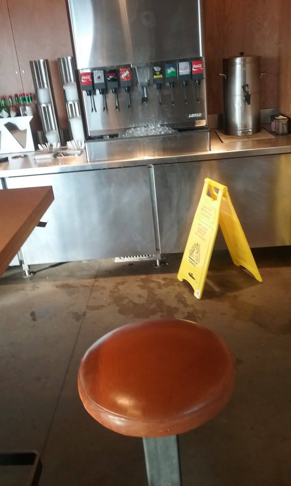 Chipotle Mexican Grill | restaurant | 217 University Ave, Westwood, MA 02090, USA | 7813290936 OR +1 781-329-0936