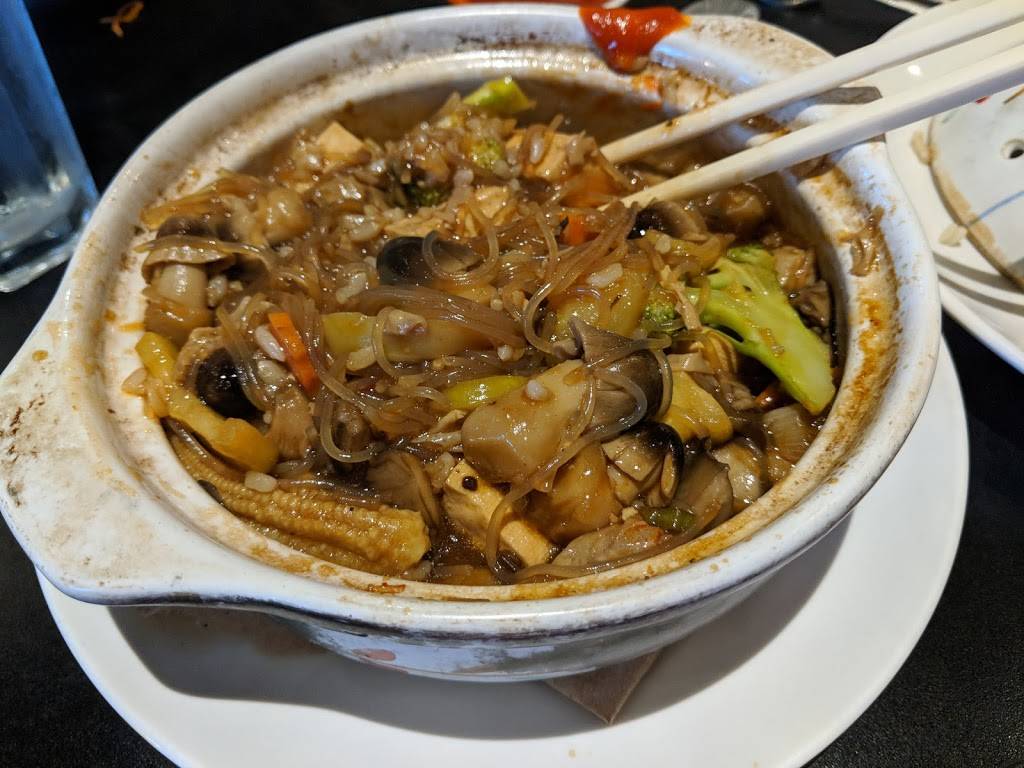 Yong Asian House | restaurant | 405 Roy Martin Rd, Johnson City, TN 37615, USA | 4232321268 OR +1 423-232-1268