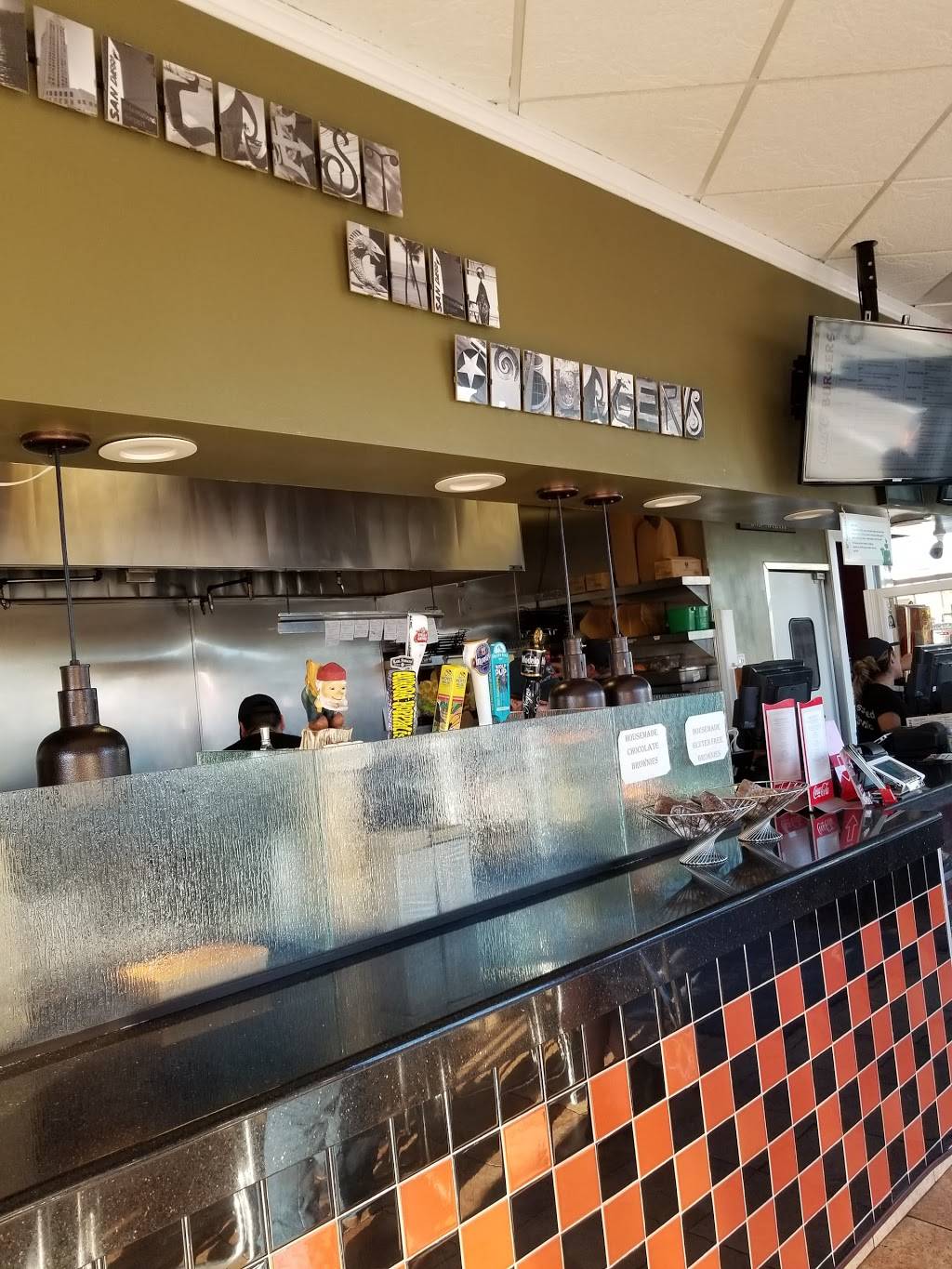 Cali "O" Burgers | restaurant | 1290 University Ave, San Diego, CA 92103, USA | 6196929999 OR +1 619-692-9999