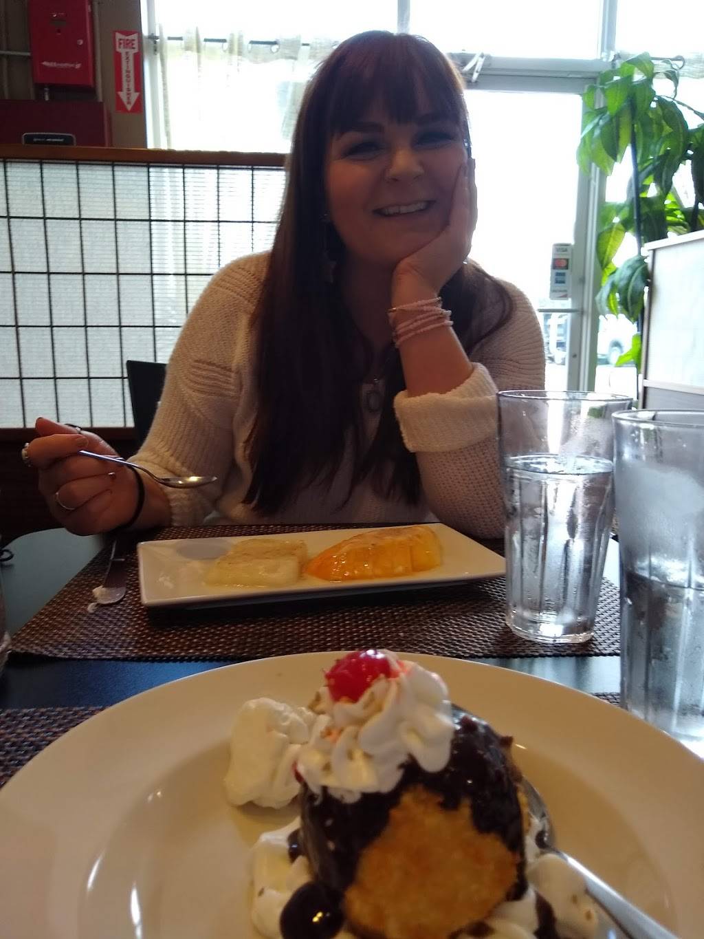 The Boss Restaurant | restaurant | 682 Kingstown Rd, Wakefield, RI 02879, USA | 4012843600 OR +1 401-284-3600