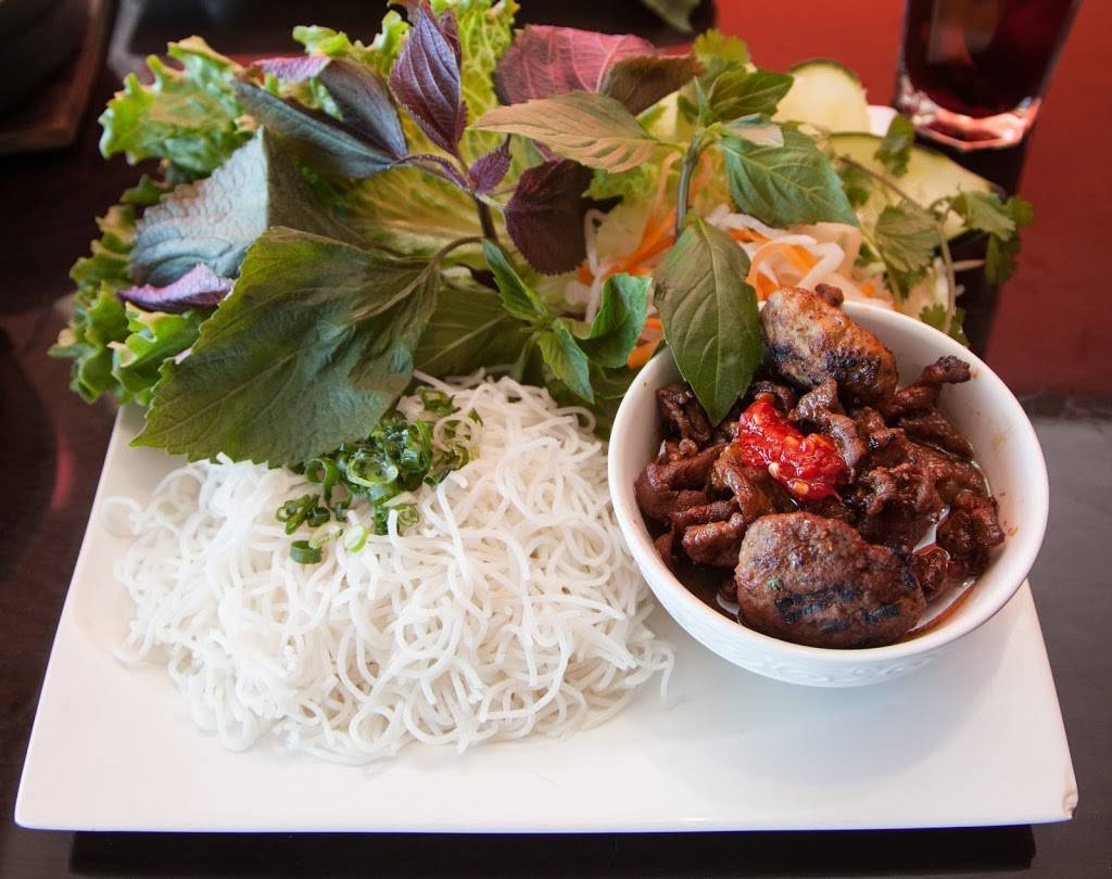 Pho Cong Ly Noodle and Grill | restaurant | 8971 Ox Rd Ste 160, Lorton, VA 22079, USA | 7036901600 OR +1 703-690-1600