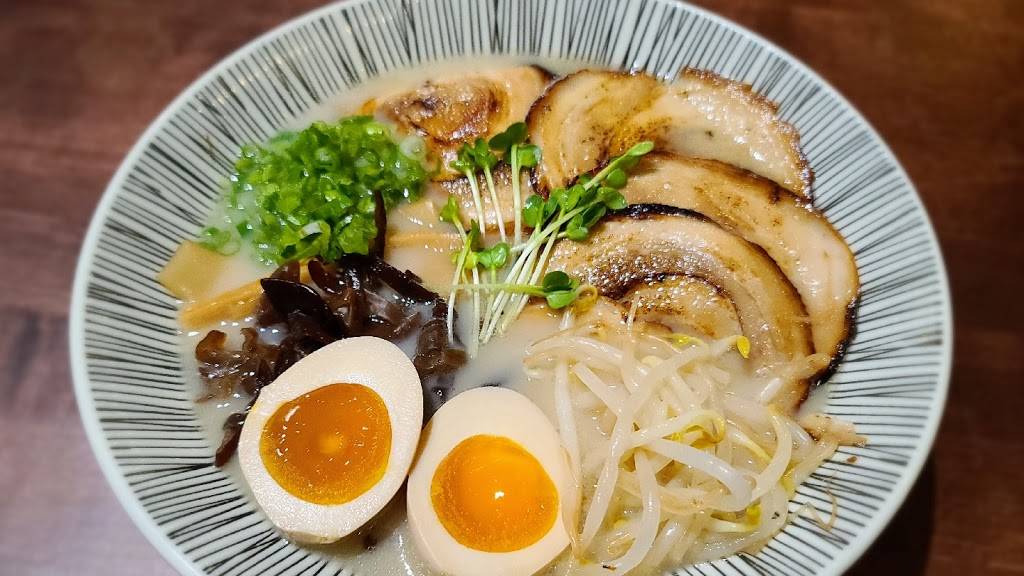 Zuru Zuru Ramen and Donburi | restaurant | 74 Pleasant St, Malden, MA 02148, USA | 7816053773 OR +1 781-605-3773