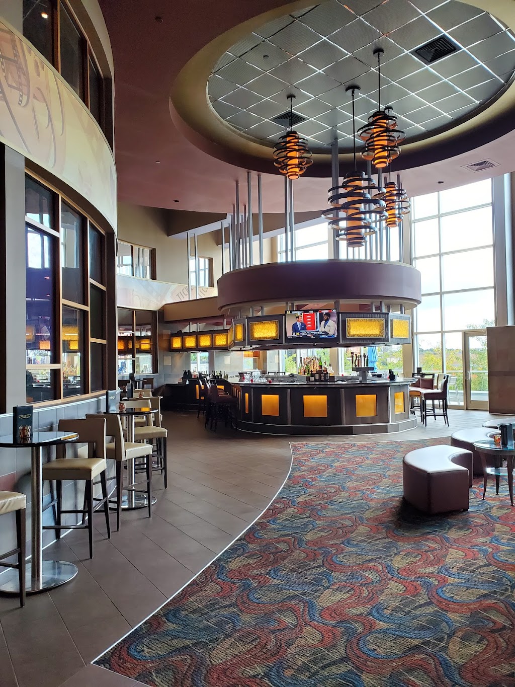 CMX Liberty Luxury 15 & Cinébistro | restaurant | 7514 Bales St, Liberty Township, OH 45069, USA | 5134630470 OR +1 513-463-0470