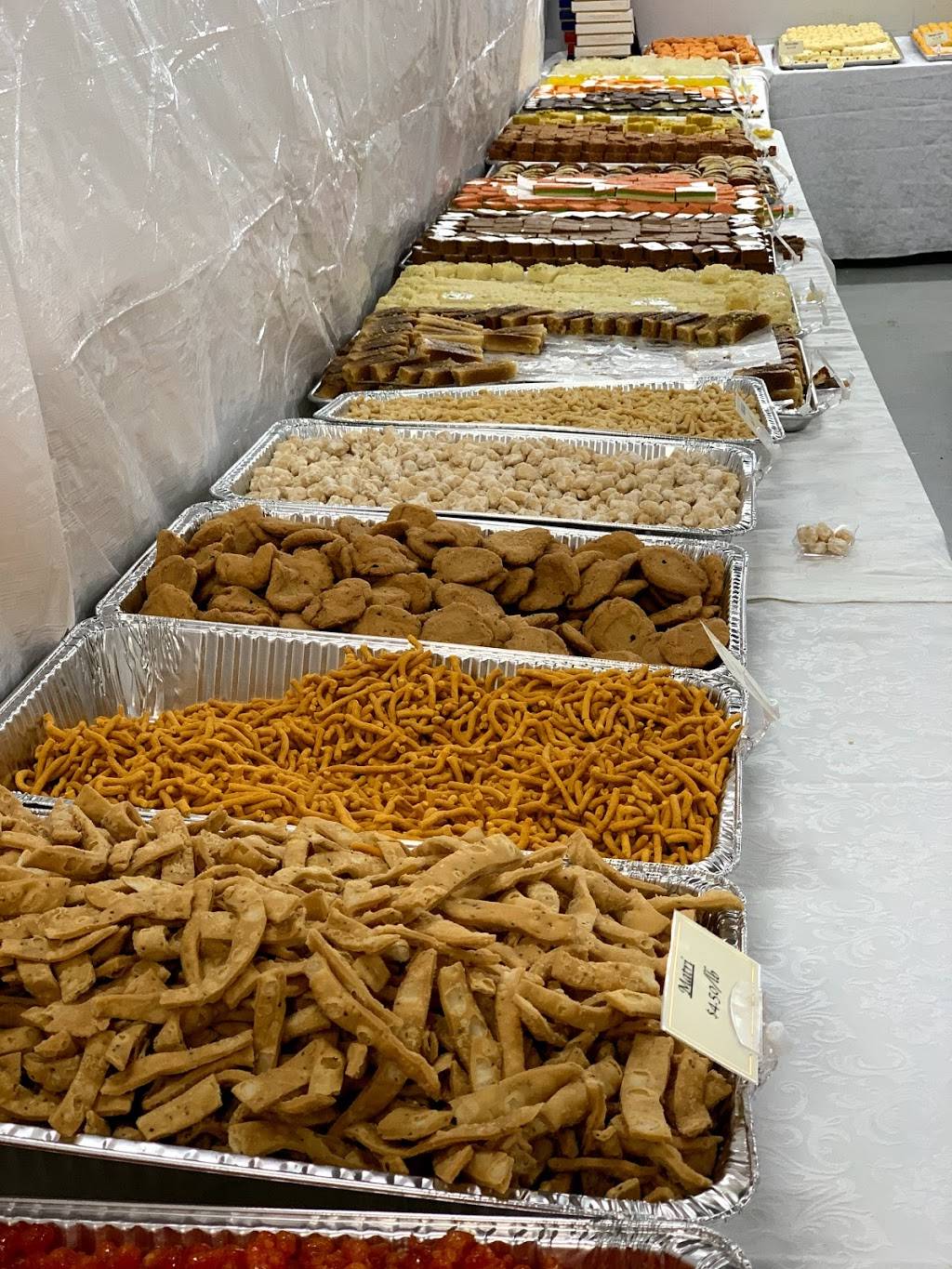 Gillz Sweet Factory | restaurant | 2131 Williams Pkwy #3, Brampton, ON L6S 5Z4, Canada | 9057992616 OR +1 905-799-2616