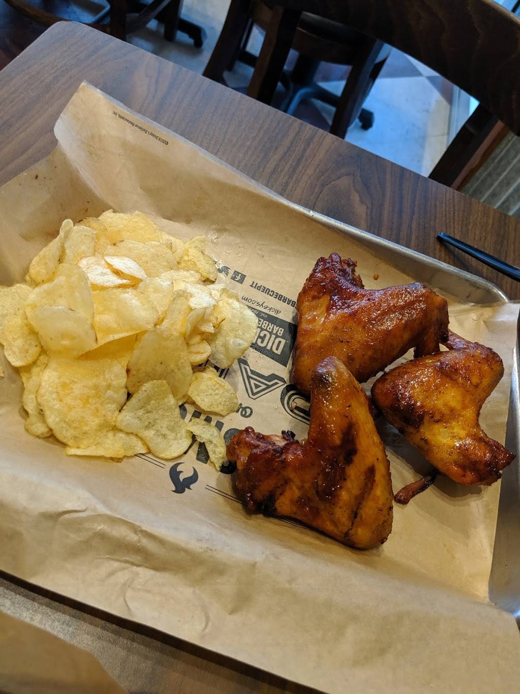 Dickeys Barbecue Pit | restaurant | 4204 W Green Acres Rd Ste 140, Rogers, AR 72758, USA | 4793724626 OR +1 479-372-4626